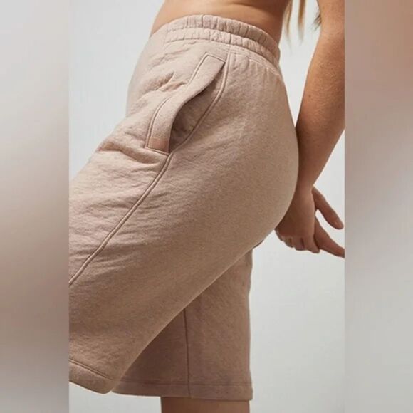 Lunya Restore Double Faced Shorts New Size Small - Picture 4 of 5